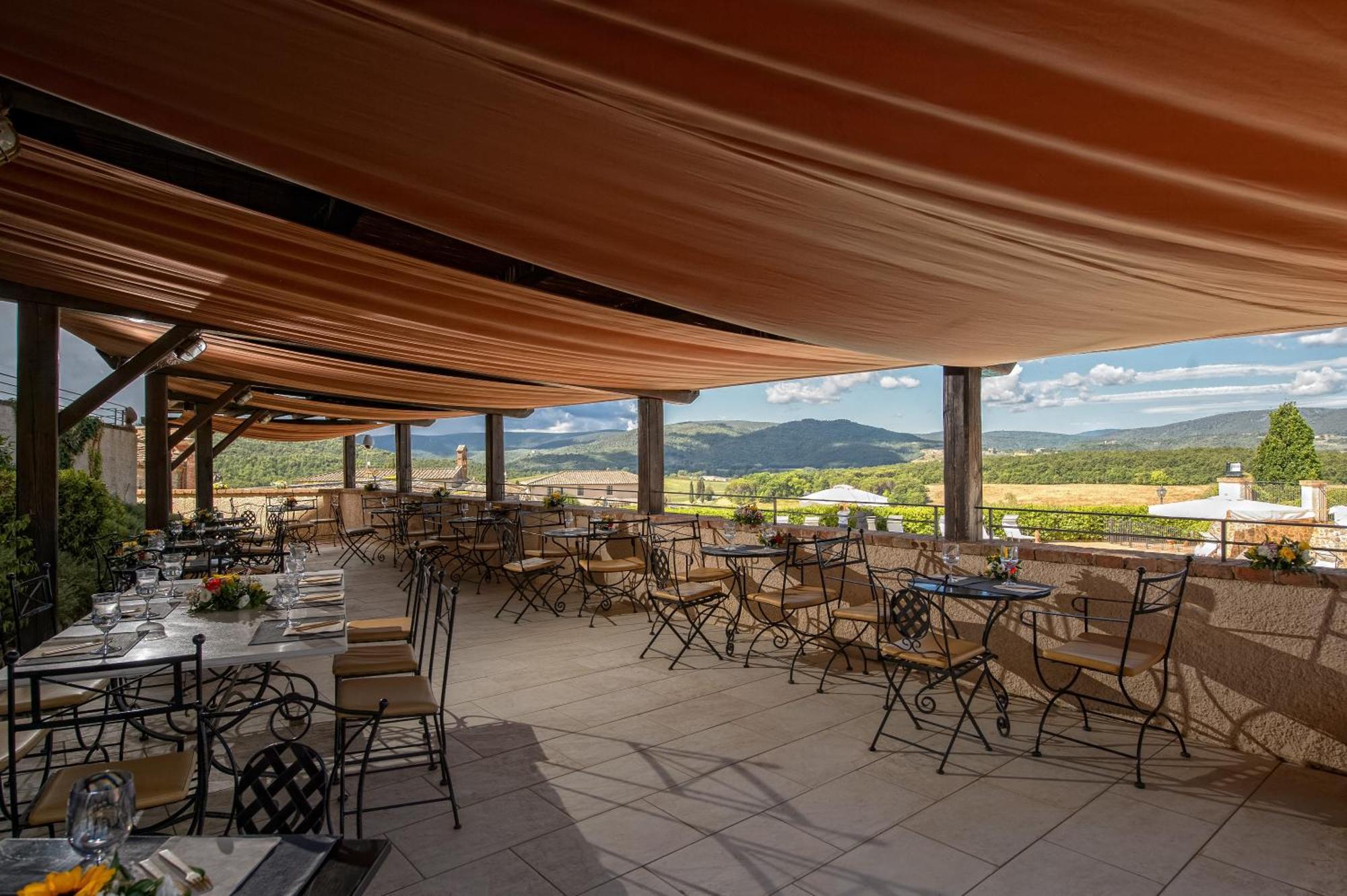 La Bagnaia Golf Resort Luaran gambar