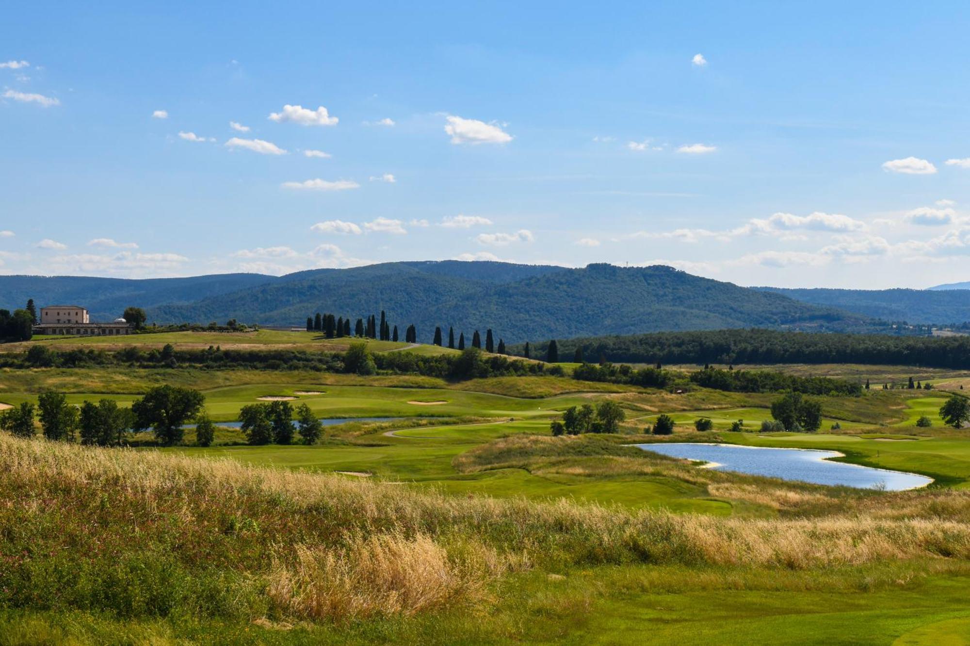 La Bagnaia Golf Resort Luaran gambar